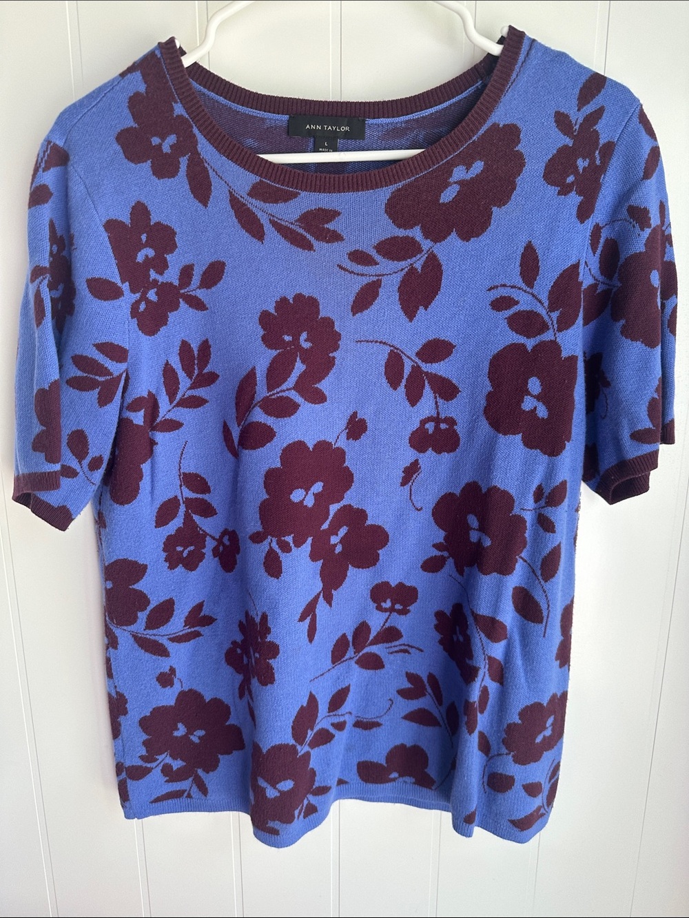 Ann Taylor Periwinkle Short-Sleeve Knit Sweater with Wine Floral Print